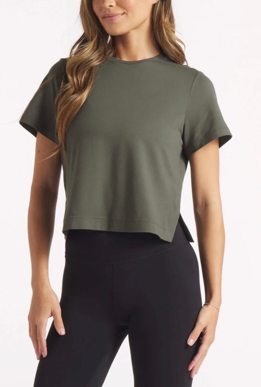 UNRL BOXY ULTRA TEE Size Womens XL color Grove Excellent condition